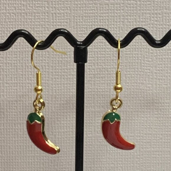Pepper Earring, Chili Pepper, Cinco De Mayo Earring, Funny Food Earring, Gift - Picture 6 of 6